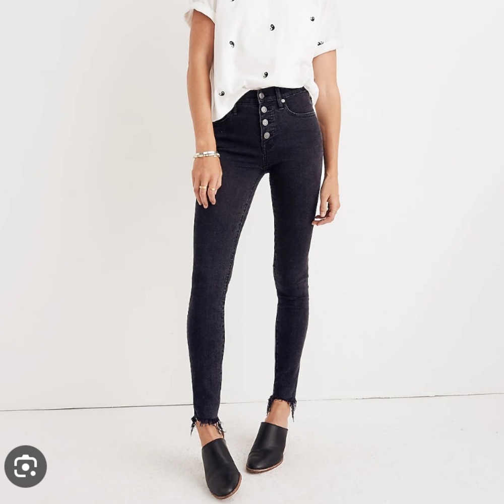 Madewell 9" Mid-Rise Skinny Jeans in Berkeley Black: Button-Through Edition